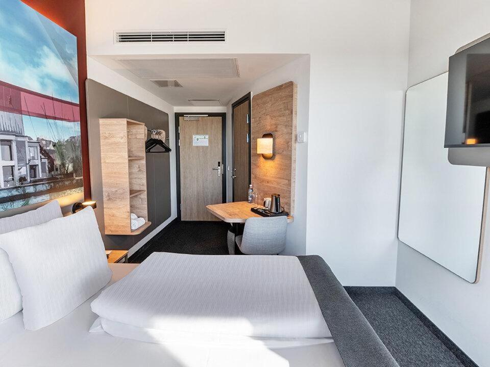 B&B Hotel 올보르 외부 사진